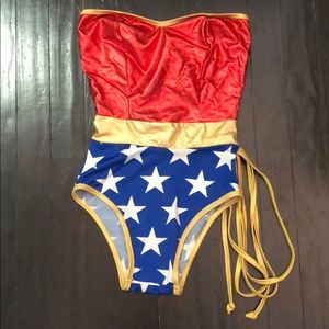 Sexy wonder woman Halloween costume